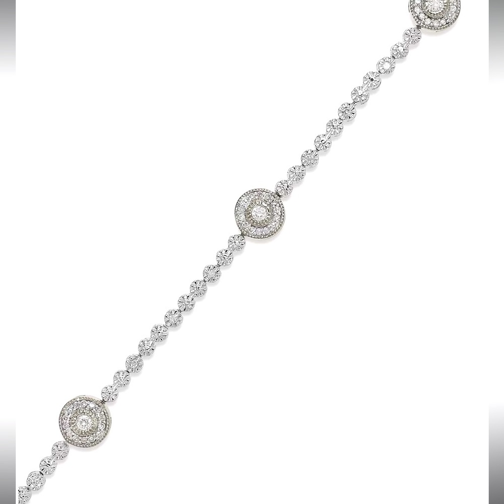 Brand New In Box Macy's Diamond Circle Bracelet in Sterling Silver 1/2 ct. t.w.